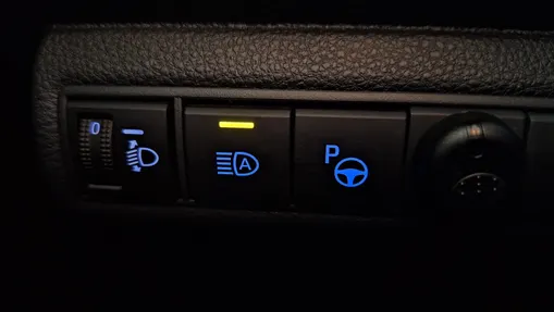 TOYOTA Corolla Corolla 2.0 Hybrid Comfort