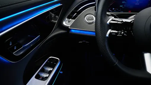 MERCEDES-BENZ E Klasa E 220 d mHEV 4-Matic AMG 9G-Tronic
