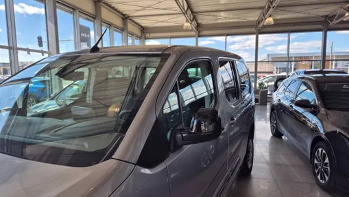 TOYOTA Proace City Verso Proace City Verso 1.5 D-4D Business Aut.