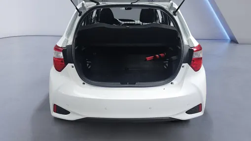 TOYOTA Yaris Yaris 1.0 Active
