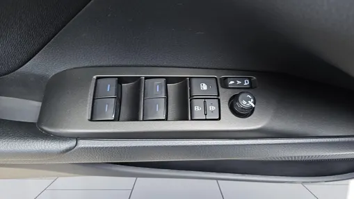 TOYOTA Camry Camry 2.5 Hybrid Comfort CVT
