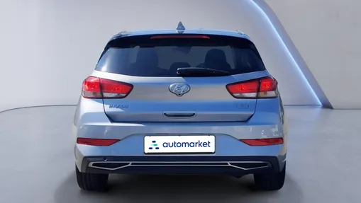 HYUNDAI i30 i30 1.0 T-GDI Smart