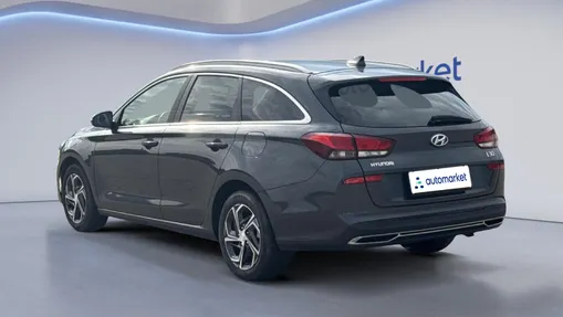HYUNDAI i30 i30 1.0 T-GDI Smart