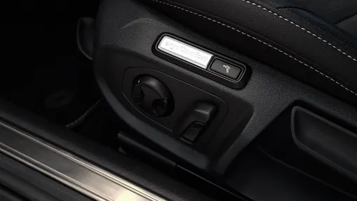 VOLKSWAGEN Arteon Arteon 2.0 TDI 4Motion R-Line DSG