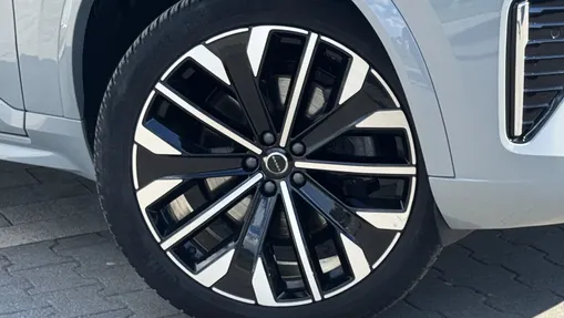 VOLVO XC90 XC90 B5 B AWD Plus Bright 7os aut