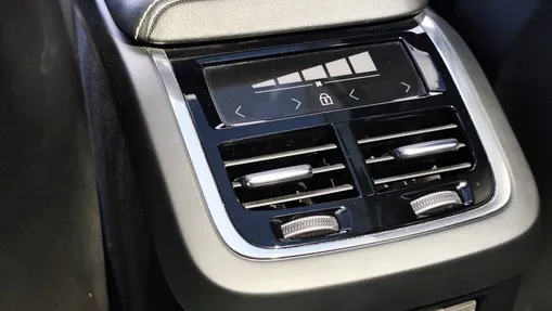 VOLVO XC60 XC60 B5 D AWD R-Design aut