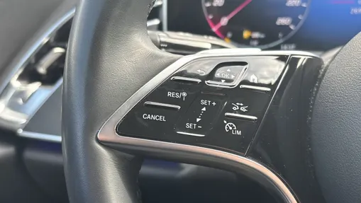 MERCEDES-BENZ E Klasa E 200 d mHEV Avantgarde 9G-Tronic