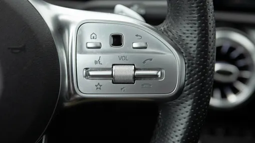 MERCEDES-BENZ CLA CLA 200 AMG Line 7G-DCT