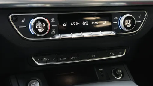 AUDI Q5 Q5 40 TDI mHEV Quattro S tronic