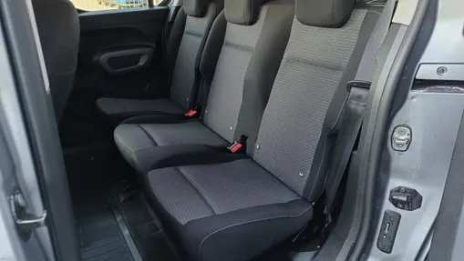 TOYOTA Proace City Proace City 1.2 D-4T Long 2,3t Comfort Aut.