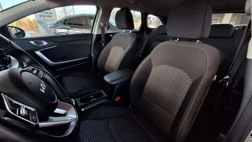 KIA Cee'd Ceed 1.5 T-GDI M DCT