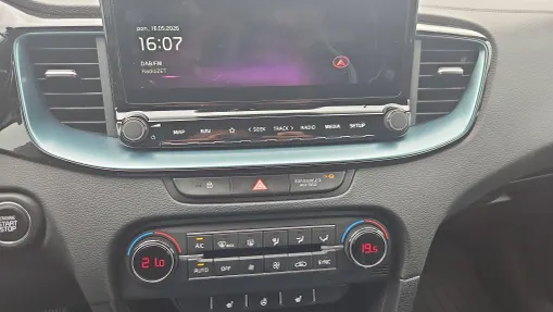 KIA XCeed XCeed 1.6 T-GDI Tribute DCT