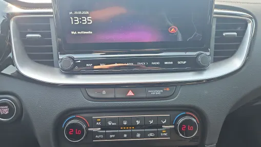 KIA Cee'd Ceed 1.5 T-GDI Tribute DCT