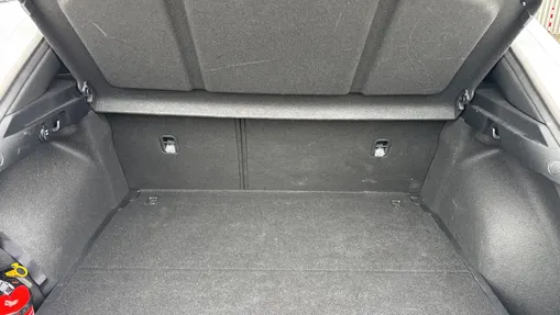 KIA XCeed XCeed 1.6 T-GDI Tribute DCT