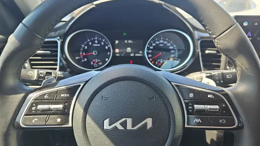 KIA Cee'd Ceed 1.5 T-GDI Tribute DCT