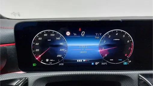 MERCEDES-BENZ CLA CLA 220 mHEV 4-Matic AMG Line 8G-DCT