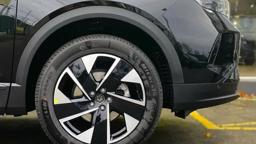 OPEL Grandland X Grandland 1.2 mHEV GS eDTC6