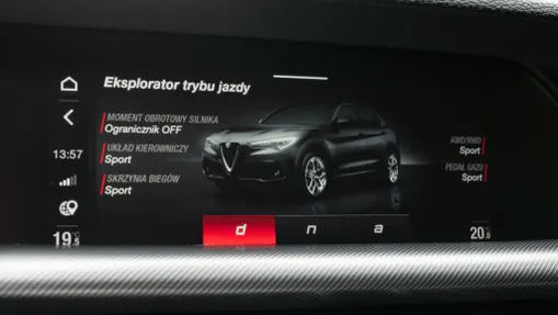 ALFA ROMEO Stelvio Stelvio 2.0 Turbo Veloce Q4 aut