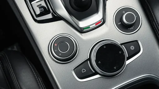 ALFA ROMEO Stelvio Stelvio 2.0 Turbo Veloce Q4 aut