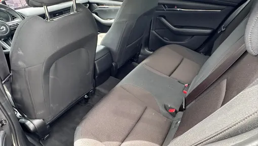 MAZDA 3 3 2.0 mHEV Centre-Line aut