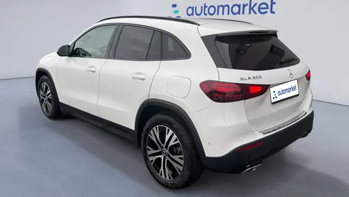 MERCEDES-BENZ GLA GLA 200 mHEV Progressive 7G-DCT