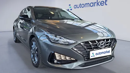 HYUNDAI i30 i30 Fastback 1.5 T-GDI 48V Smart DCT