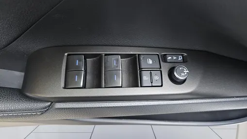 TOYOTA Camry Camry 2.5 Hybrid Prestige CVT