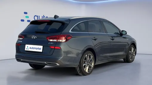HYUNDAI i30 i30 1.5 T-GDI 48V Executive