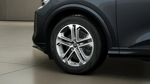 AUDI Q5 Q5 TFSI mHEV 150 kW Quattro S tronic Nowy