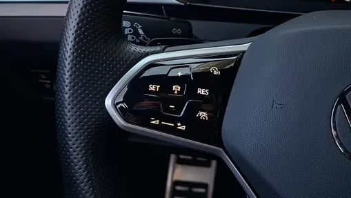 VOLKSWAGEN Arteon Arteon 2.0 TDI 4Motion R-Line DSG