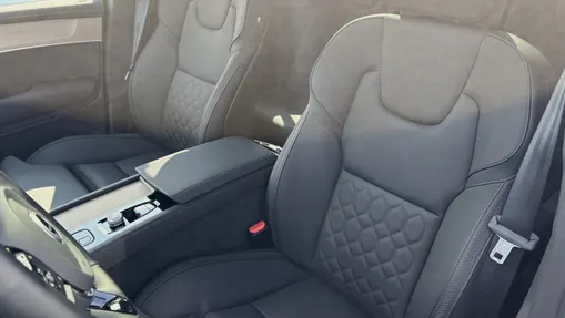 VOLVO XC90 XC90 T8 AWD Plug-In Hybrid Ultra Bright 7os aut