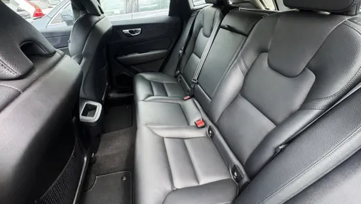 VOLVO XC60 XC60 B4 B Core aut