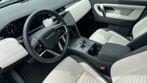 LAND ROVER Discovery Sport Discovery Sport 2.0 P200 mHEV Dynamic SE aut