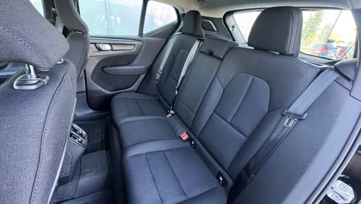 VOLVO XC40 XC40 T3 Momentum Core aut