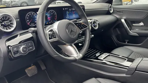MERCEDES-BENZ CLA CLA 180 mHEV Progressive 7G-DCT