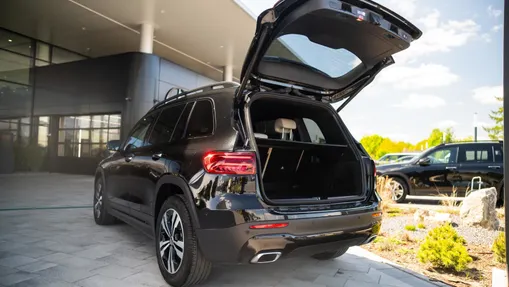 MERCEDES-BENZ GLB GLB 200 mHEV Progressive 7G-DCT