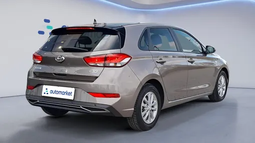HYUNDAI i30 i30 1.0 T-GDI Modern