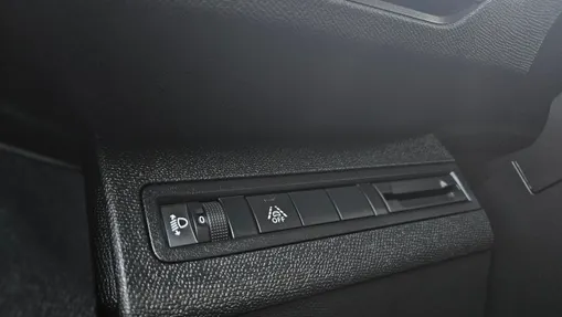 PEUGEOT 5008 5008 1.5 BlueHDi Allure S&S EAT8
