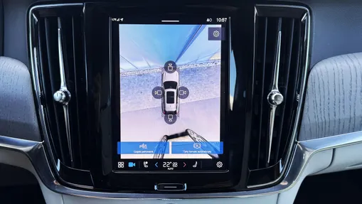 VOLVO V90 V90 T8 AWD Plug-In Hybrid Plus Dark aut
