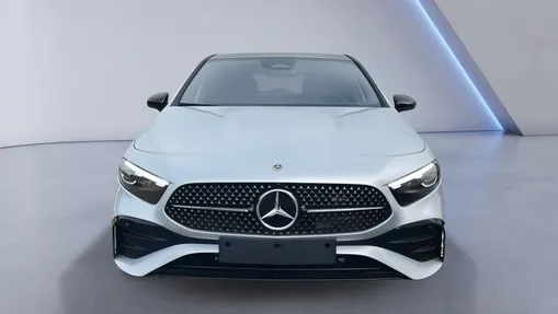 MERCEDES-BENZ A Klasa A 250 e PHEV AMG Line 8G-DCT