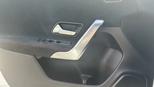 MERCEDES-BENZ A Klasa A 200 AMG Line 7G-DCT