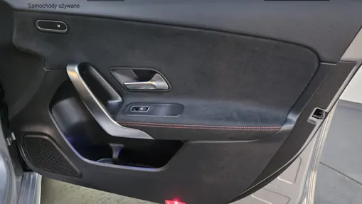 MERCEDES-BENZ A Klasa A 200 d AMG Line 8G-DCT