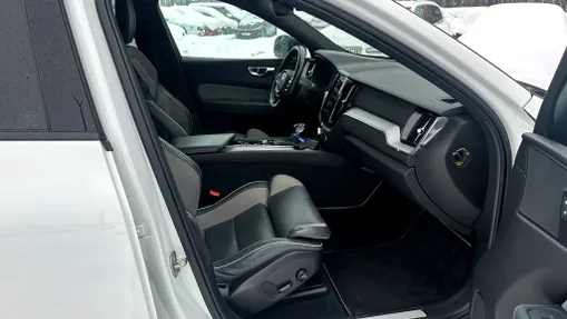 VOLVO XC60 XC60 D4 R-Design aut