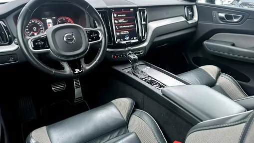 VOLVO XC60 XC60 D4 R-Design aut