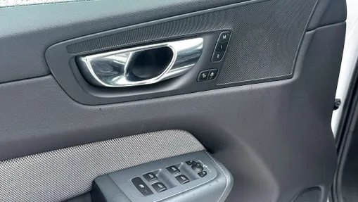 VOLVO XC60 XC60 D4 R-Design aut