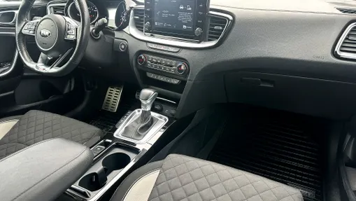 KIA ProCeed ProCeed 1.4 T-GDI GT Line DCT
