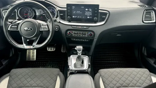 KIA ProCeed ProCeed 1.4 T-GDI GT Line DCT
