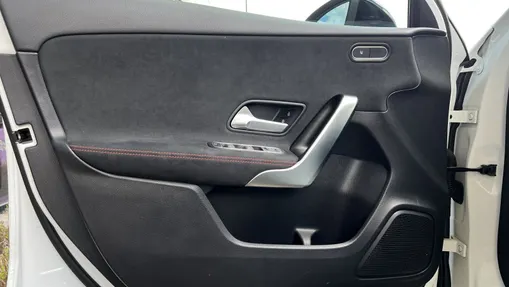 MERCEDES-BENZ A Klasa A 200 AMG Line 7G-DCT