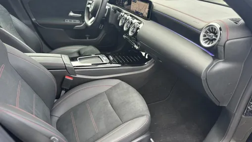 MERCEDES-BENZ CLA CLA 180 mHEV AMG Line 7G-DCT