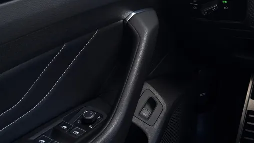 VOLKSWAGEN Arteon Arteon 2.0 TDI 4Motion R-Line DSG